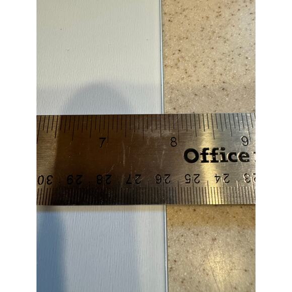 C Fung Miller Cat with Flowers Cutting Board. 11x8 - Picture 5 of 5